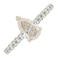 Pear-shape diamond single-stone ring