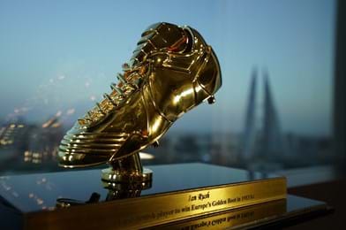 The European Golden Boot awarded to Ian Rush